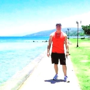 Meet your Posher, Posh